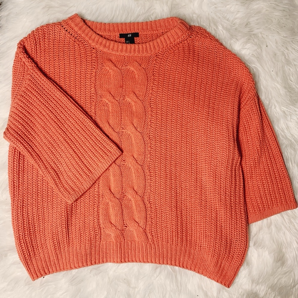 H&M Small Bright Pink 3/4 Sleeve Sweater